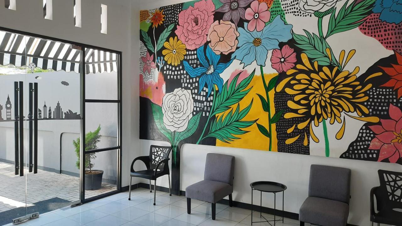Cozy Stay Kupang Kupang  Eksteriør bilde